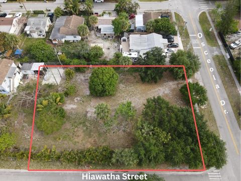 2619 Hiawatha Avenue West Palm Beach FL 33409