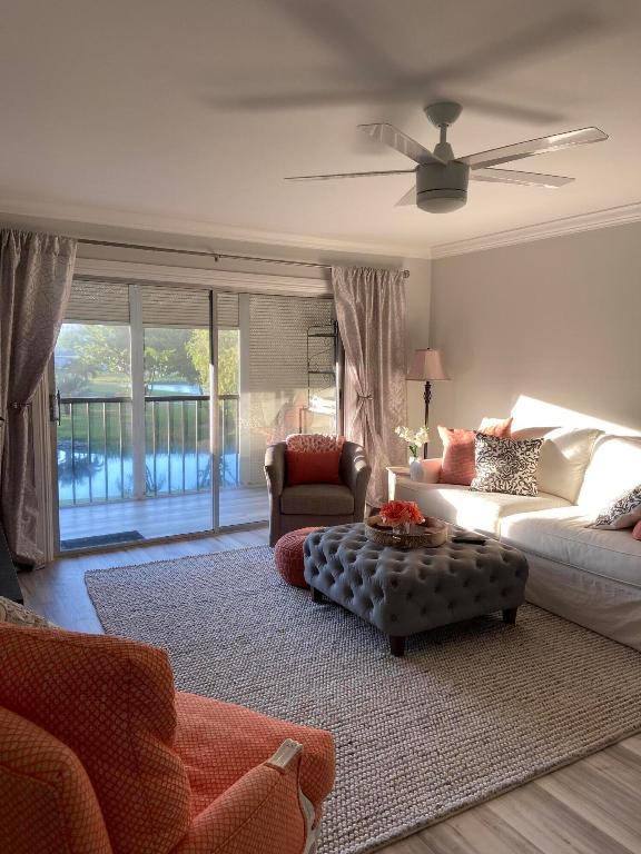 HUNTINGTON LAKES - Residential