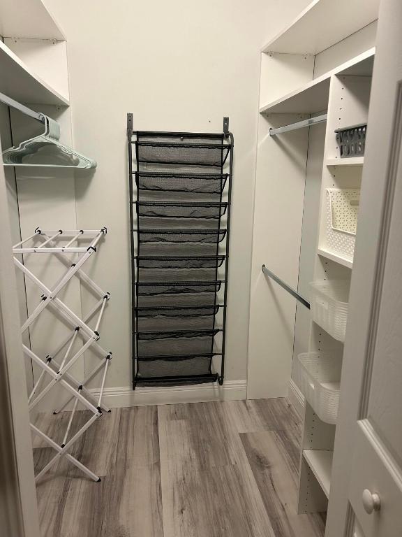 HUNTINGTON LAKES - Residential