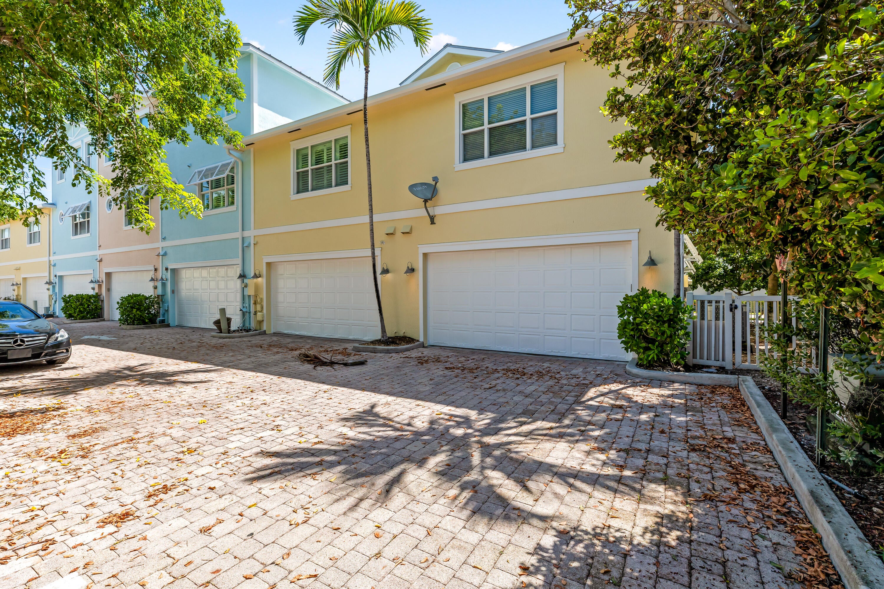 29 NE 24TH Avenue 29