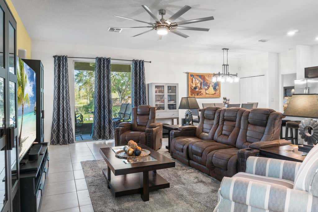 Photo of 109 SW Duval Avenue, Port Saint Lucie, FL 34983 (MLS # R11039248)