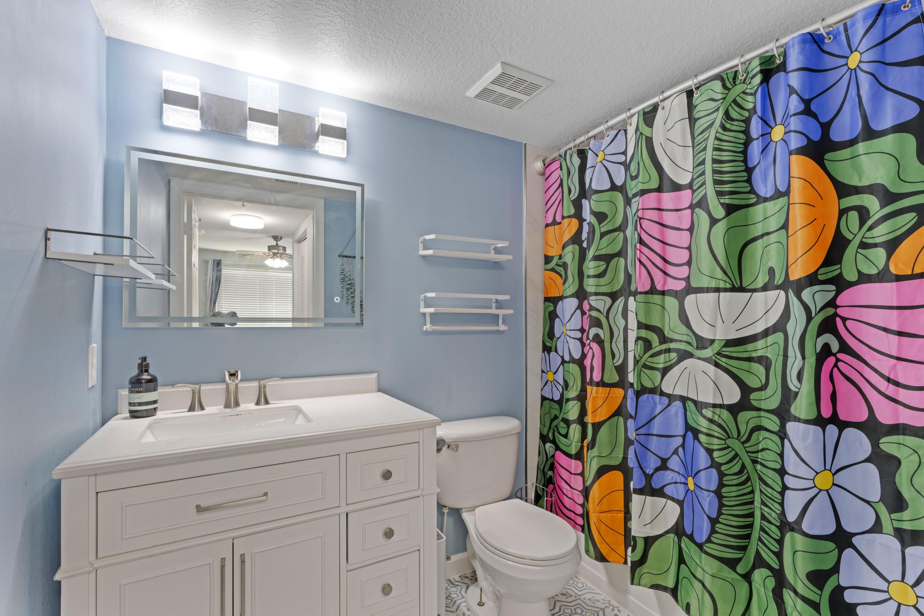 VILLA DEL SOL CONDO - Residential