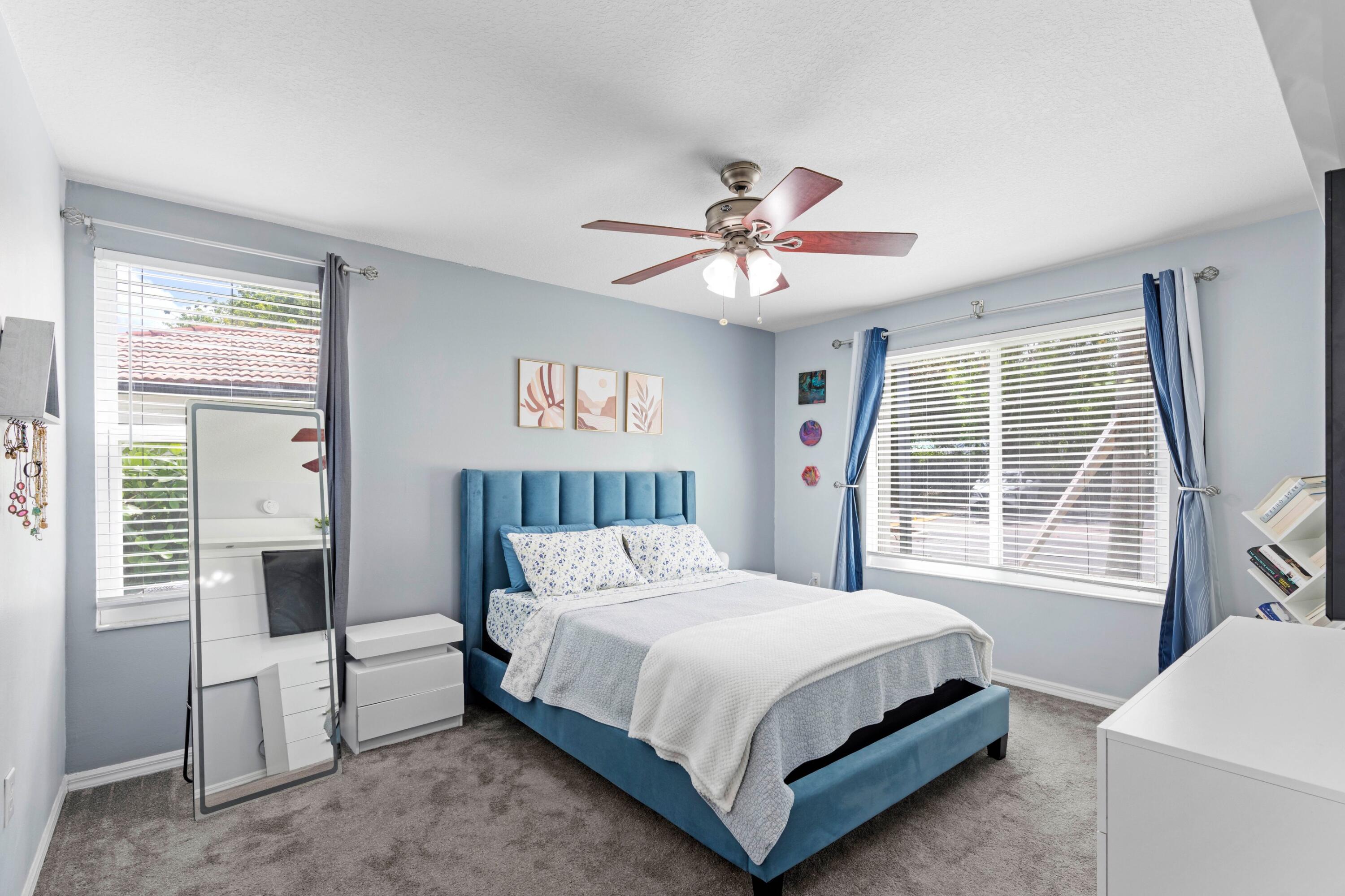 VILLA DEL SOL CONDO - Residential