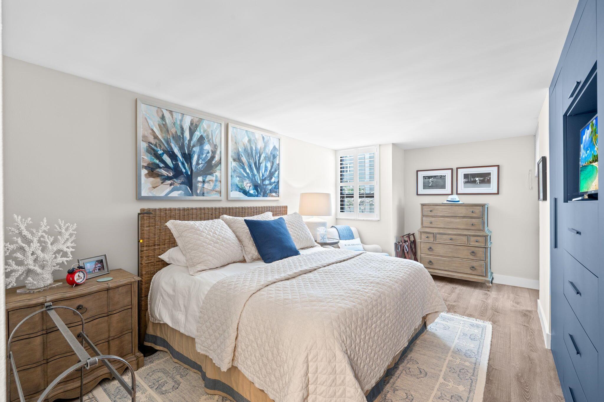 REACHES - Residential