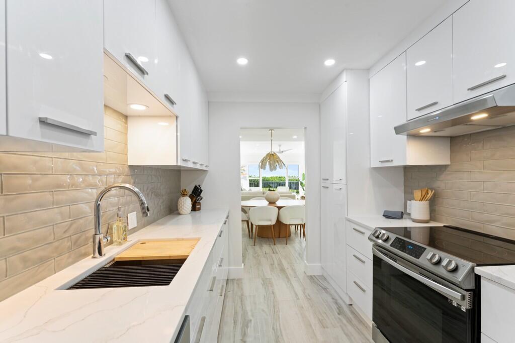 THE MARITIMES CONDO - Residential Lease