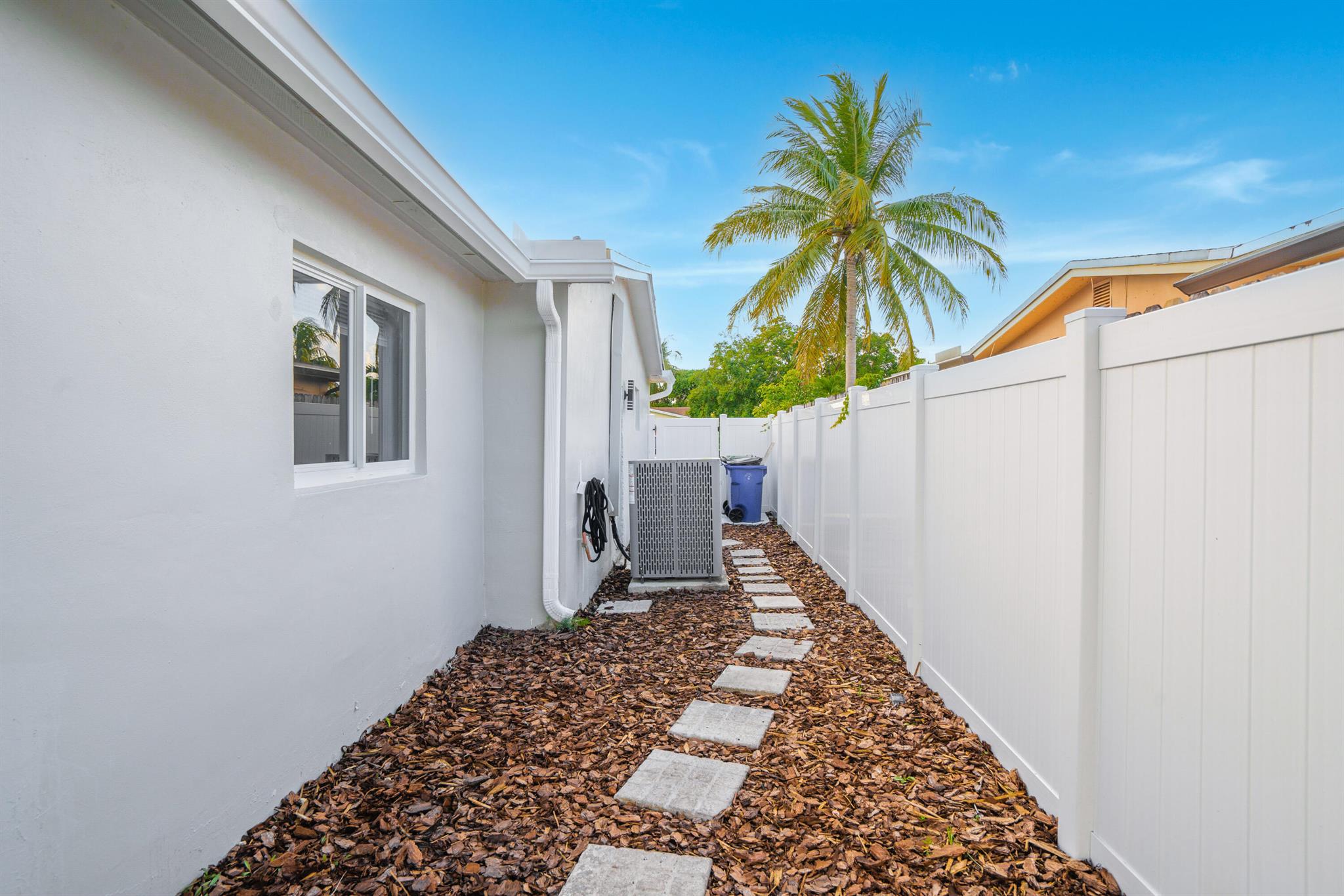 ORIOLE-MARGATE SEC 4 - Residential