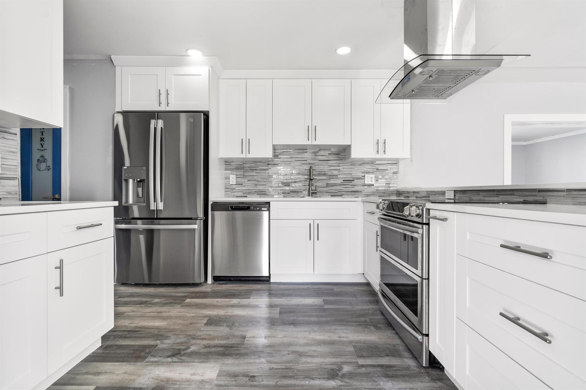 ORIOLE-MARGATE SEC 4 - Residential