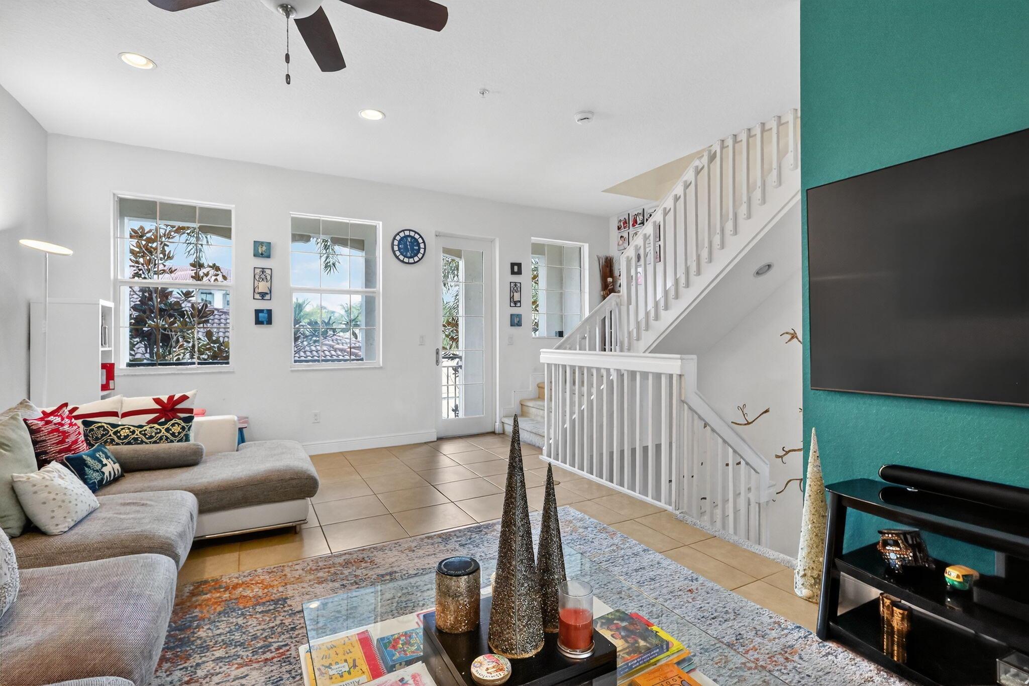 MIRAMAR RESIDENTIAL PLAT - Residential Lease