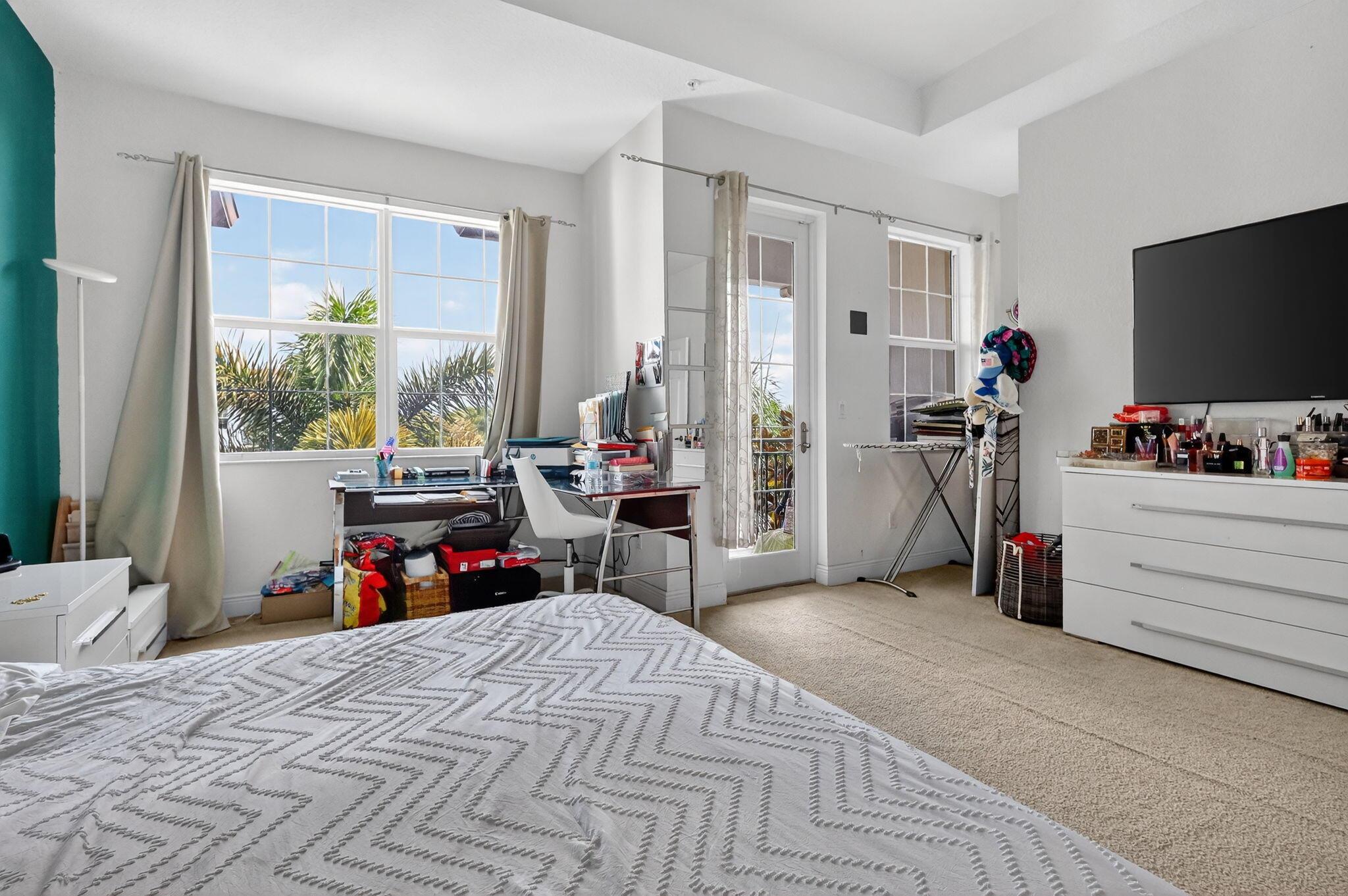 MIRAMAR RESIDENTIAL PLAT - Residential Lease