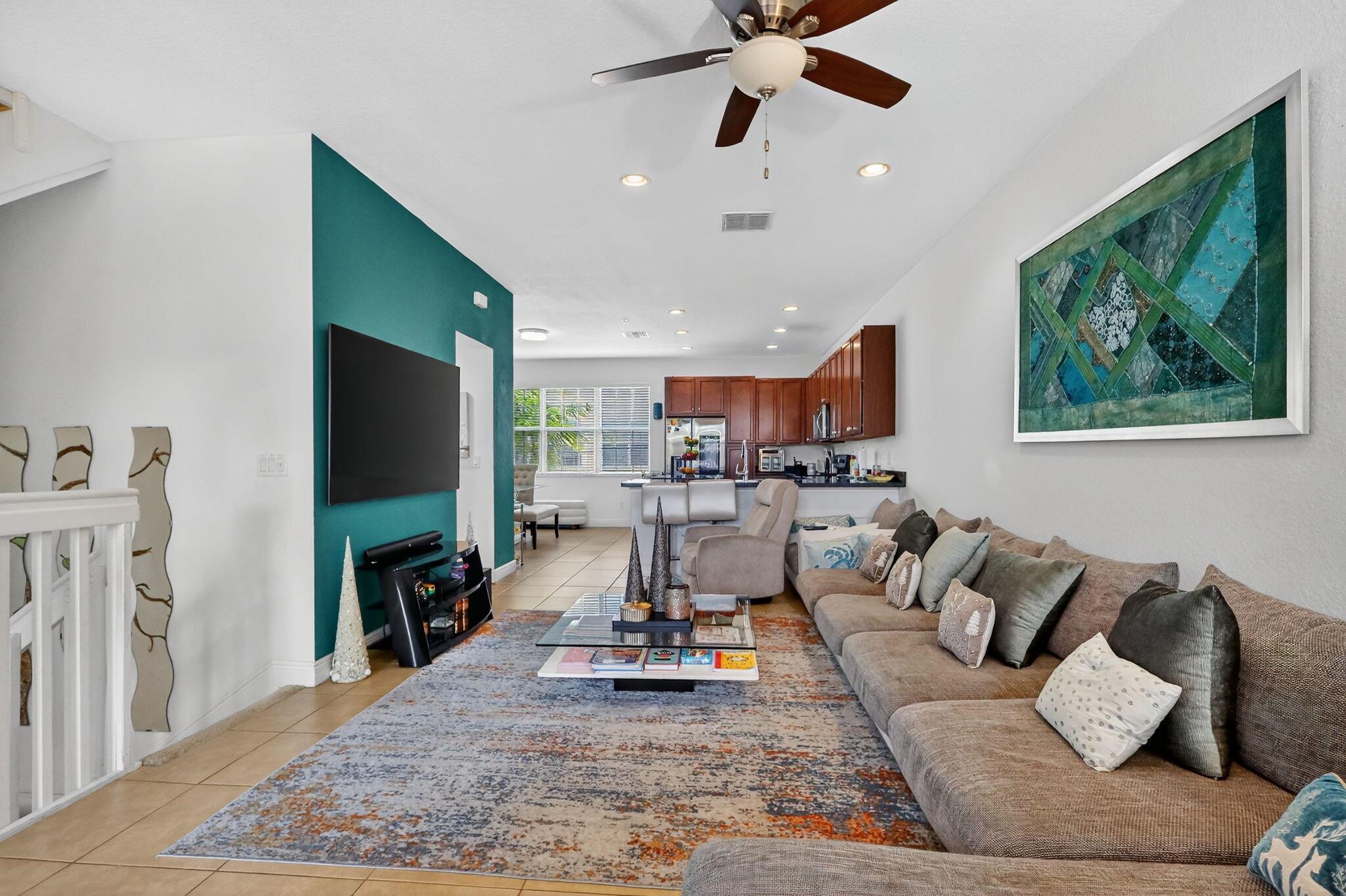 MIRAMAR RESIDENTIAL PLAT - Residential Lease