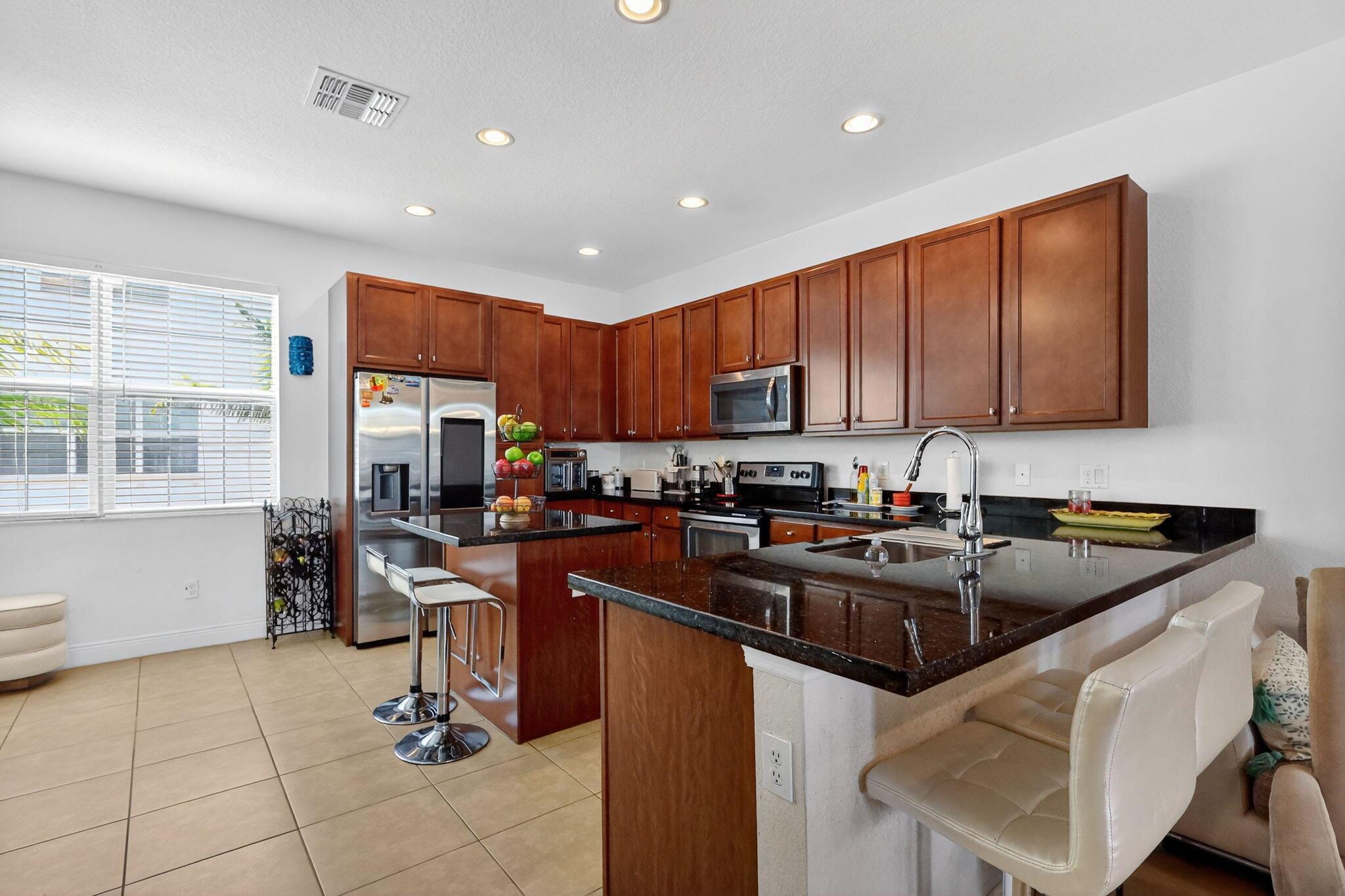 MIRAMAR RESIDENTIAL PLAT - Residential Lease