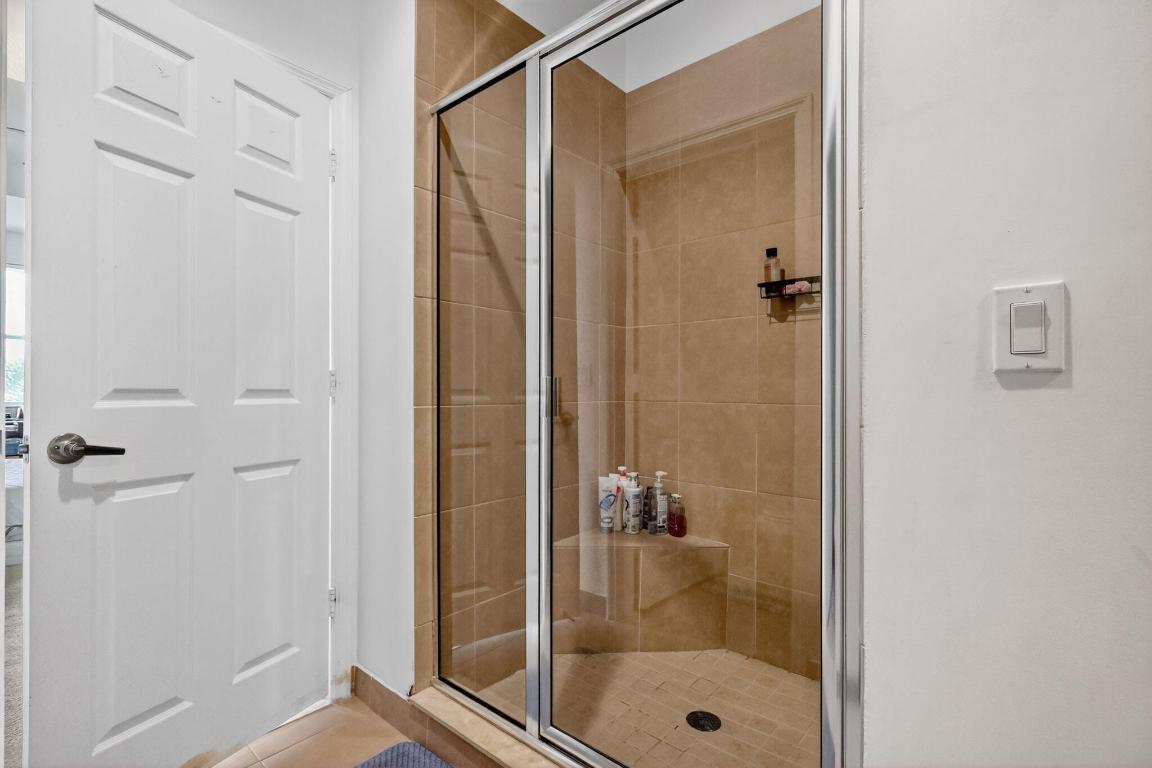 MIRAMAR RESIDENTIAL PLAT - Residential Lease