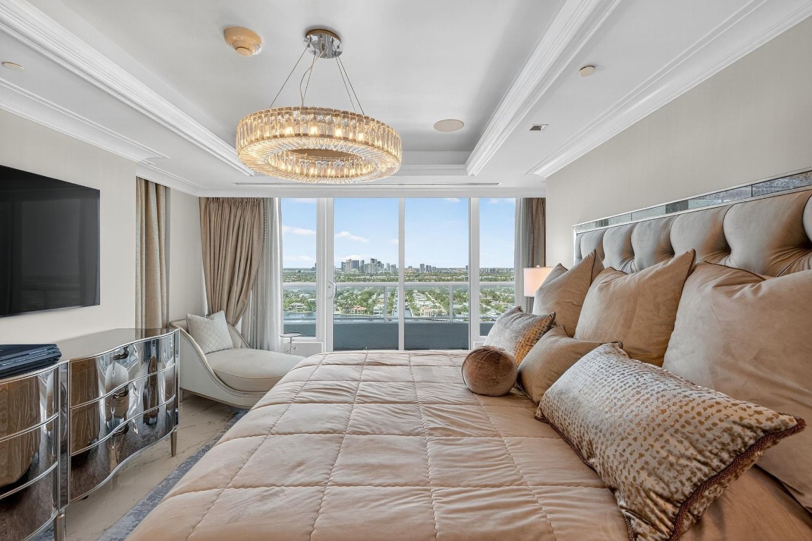 Ritz Carlton - Residential