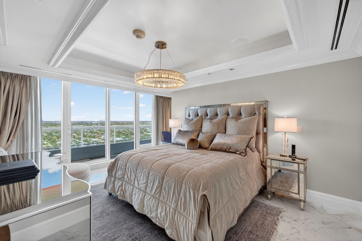 Ritz Carlton - Residential