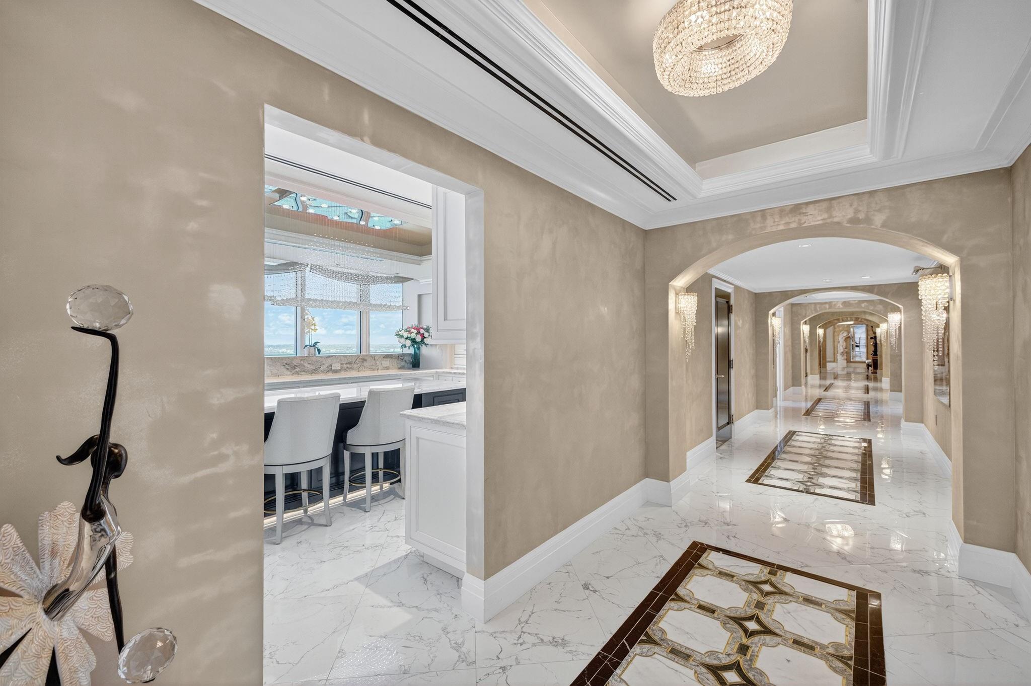 Ritz Carlton - Residential