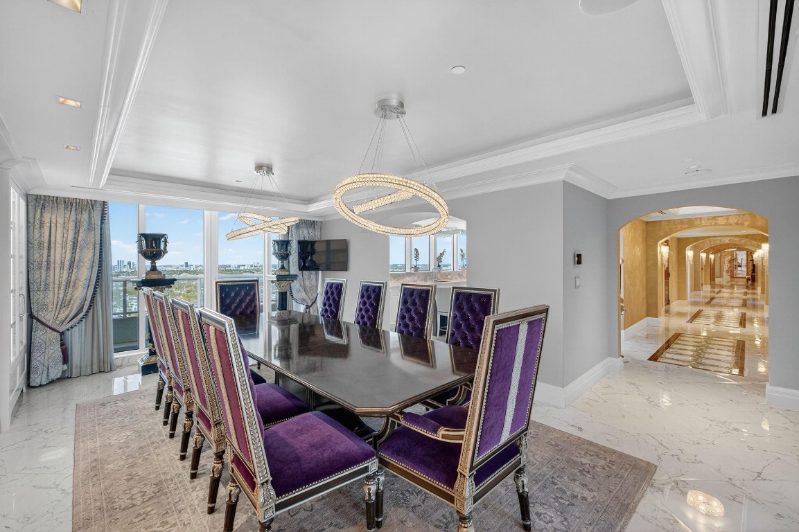 Ritz Carlton - Residential