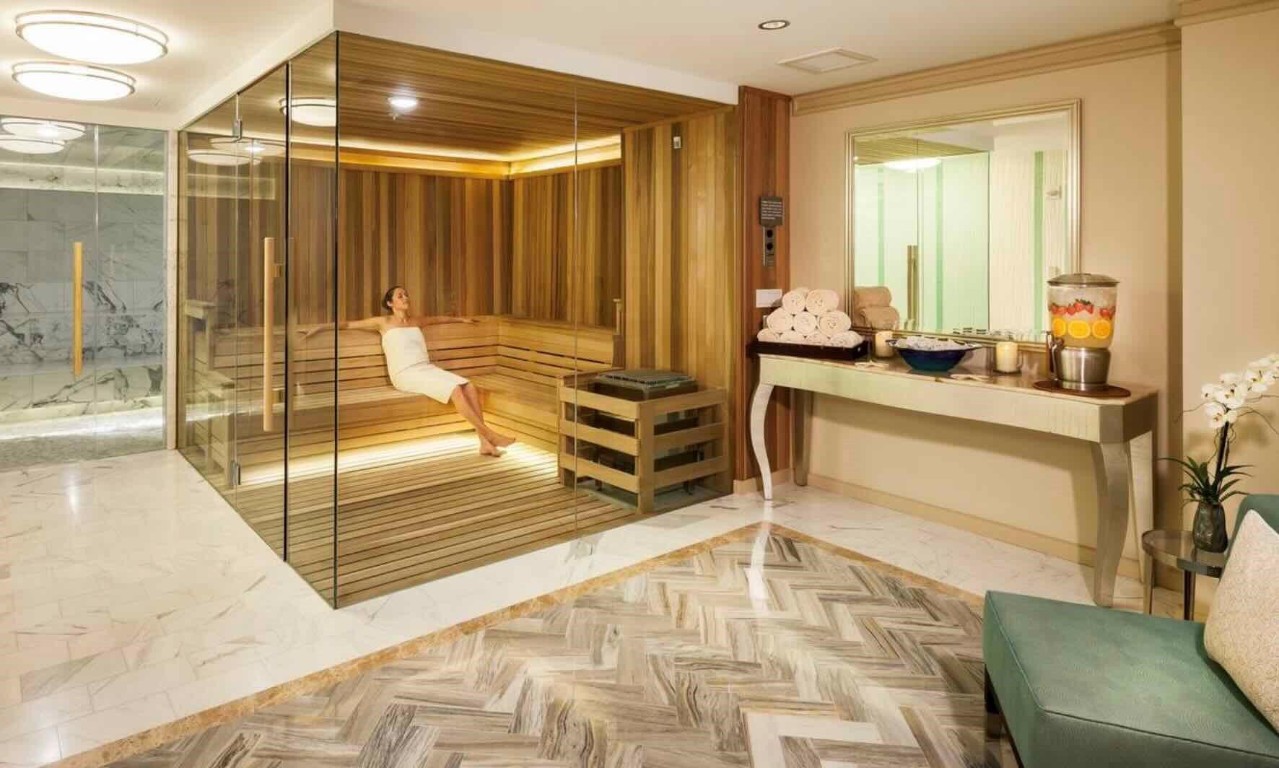 Ritz Carlton - Residential