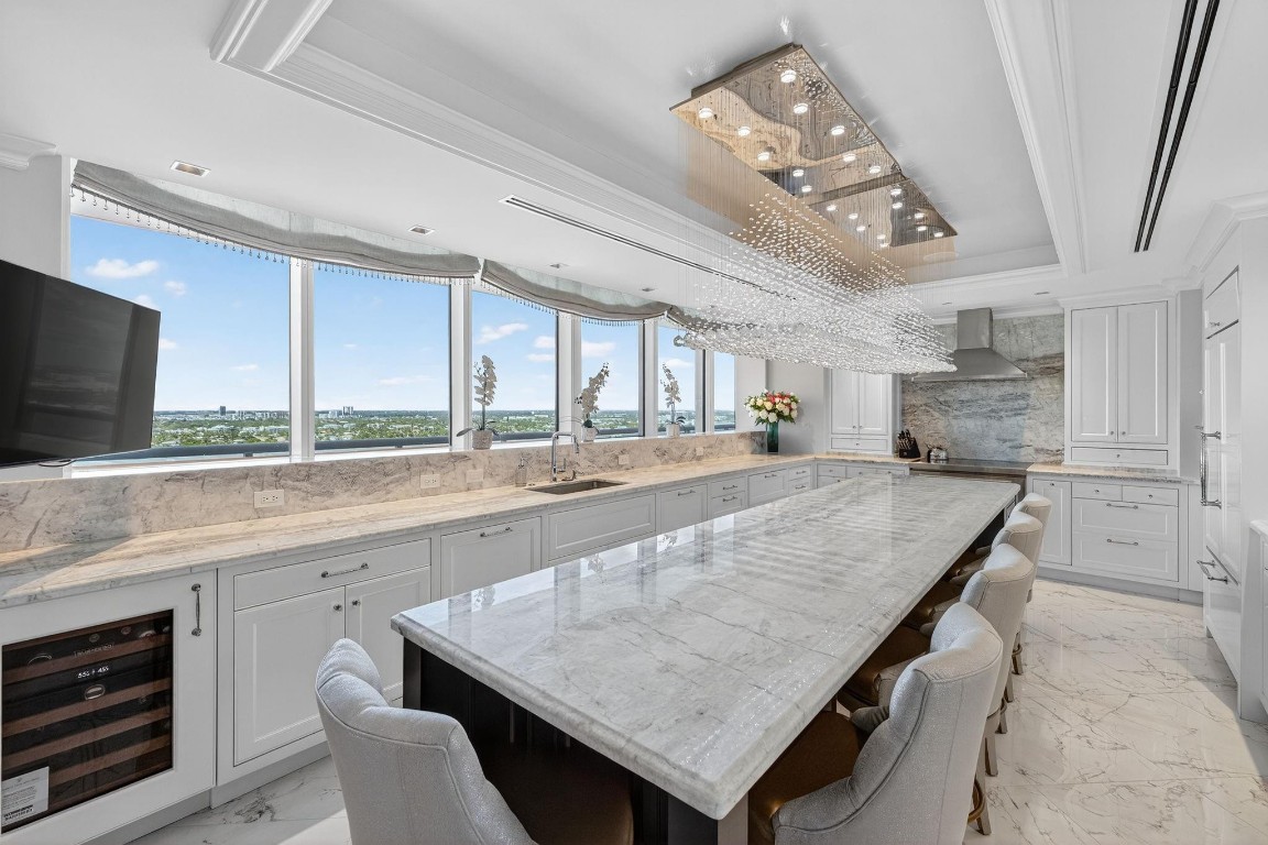 Ritz Carlton - Residential