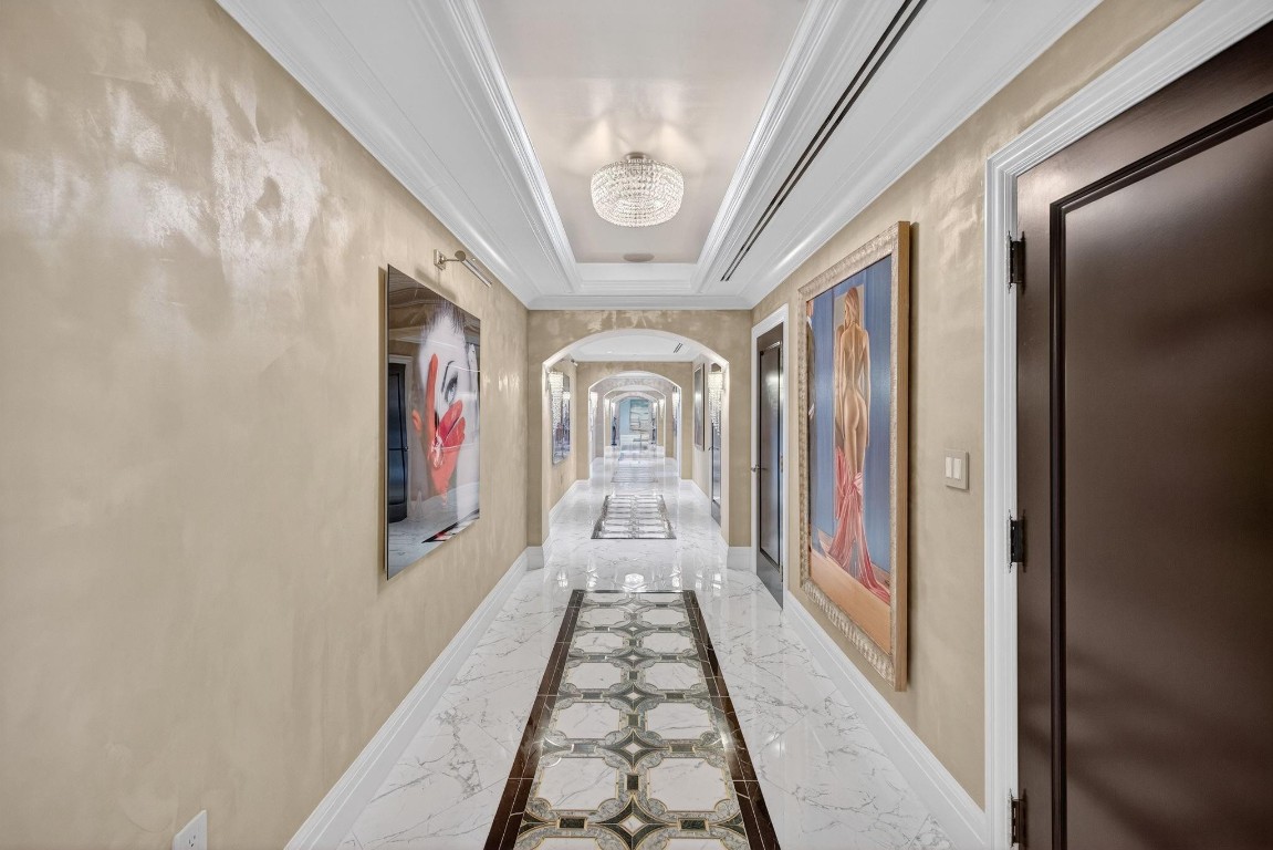 Ritz Carlton - Residential