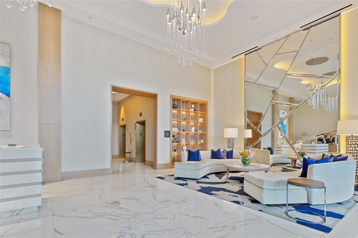 Ritz Carlton - Residential