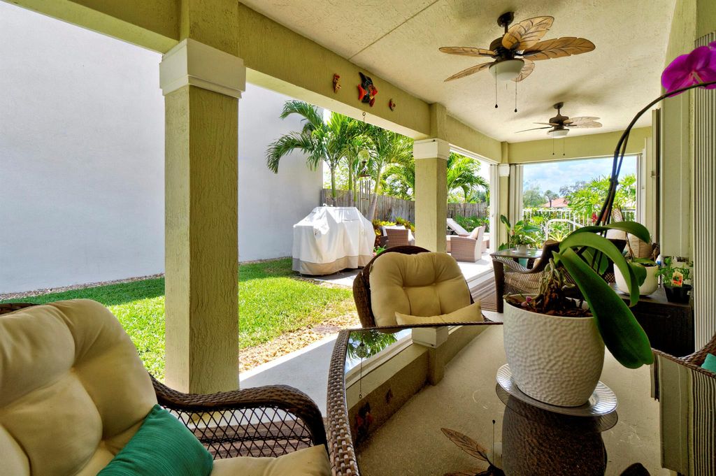 Photo of 113 Citrus Park Circle, Boynton Beach, FL 33436 (MLS # R11084199)