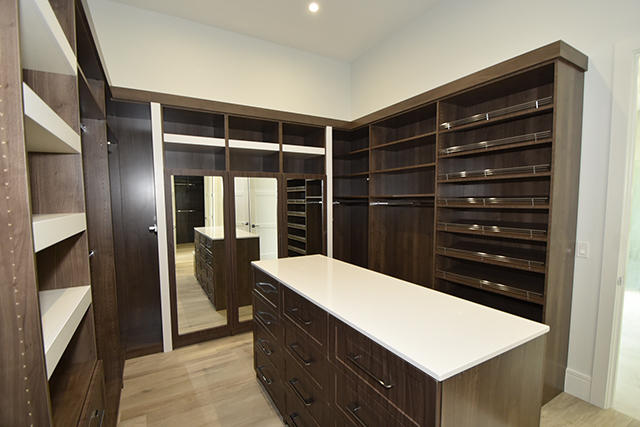 ST ANDREWS COUNTRY CLUB - Residential