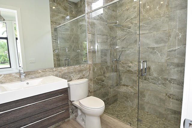 ST ANDREWS COUNTRY CLUB - Residential