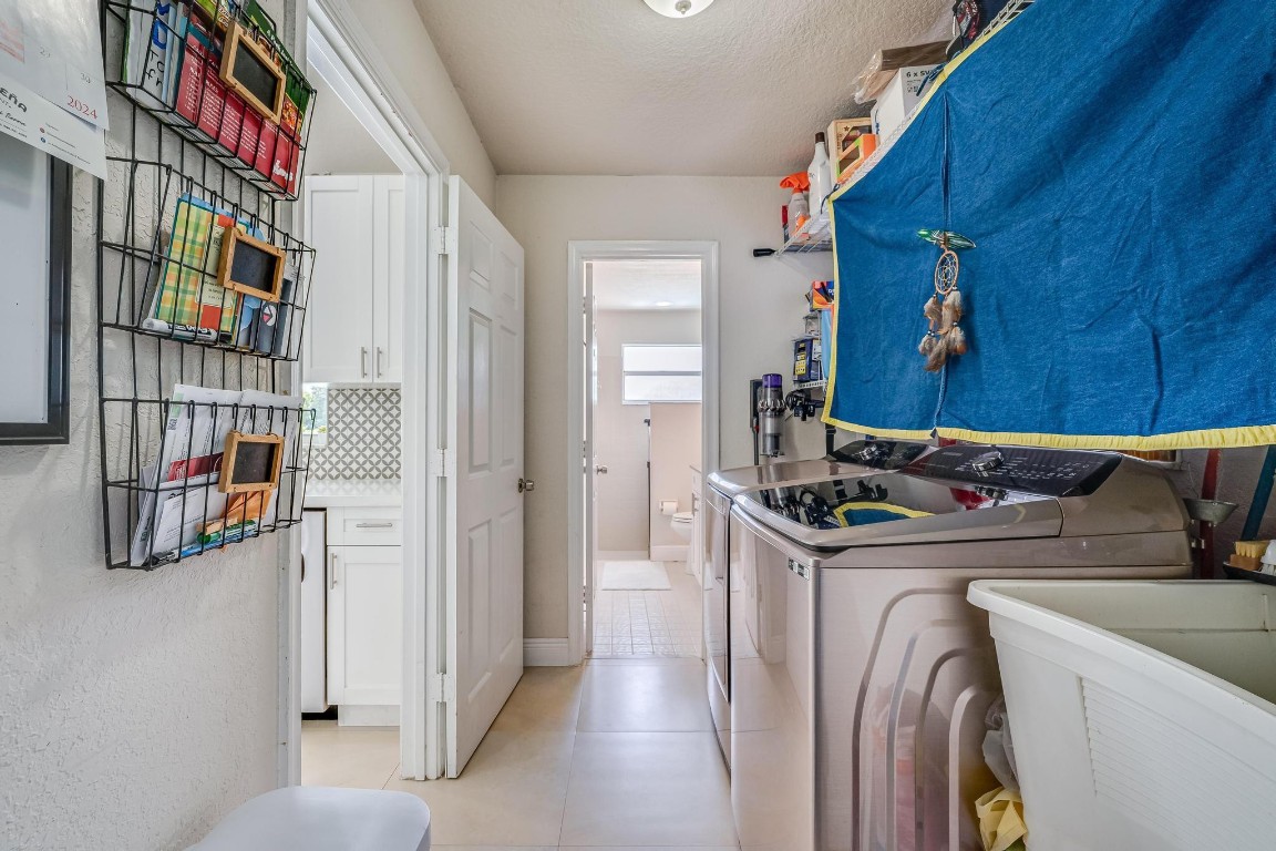 Sunflower Margate 82-38 B - Residential