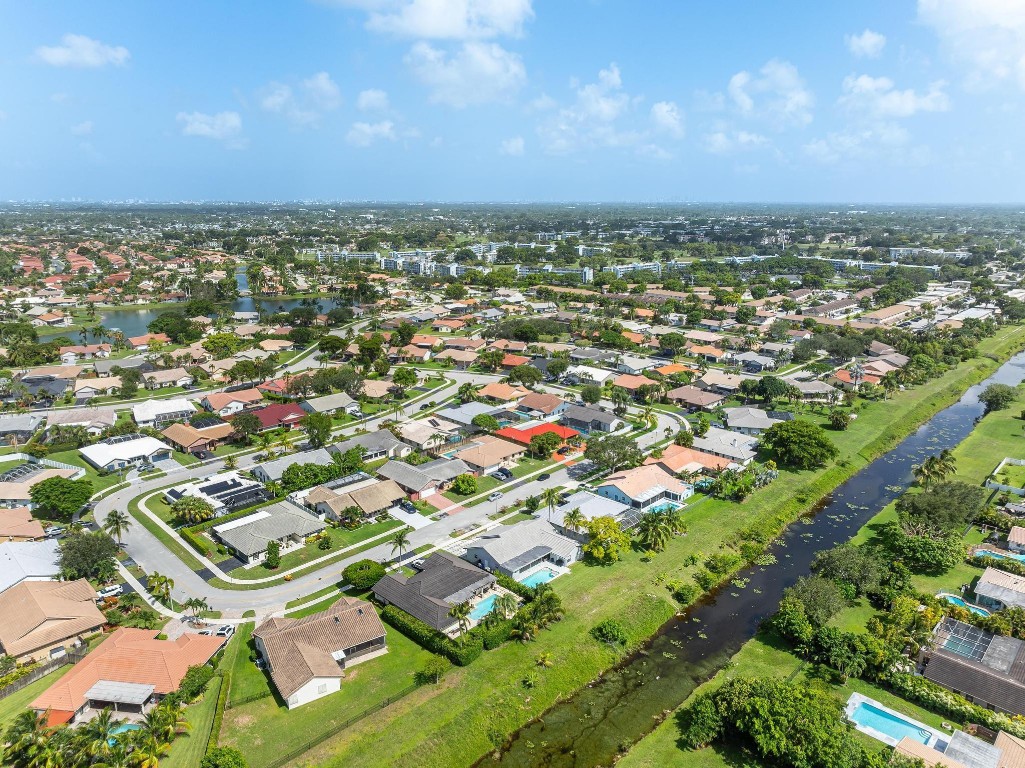 Sunflower Margate 82-38 B - Residential