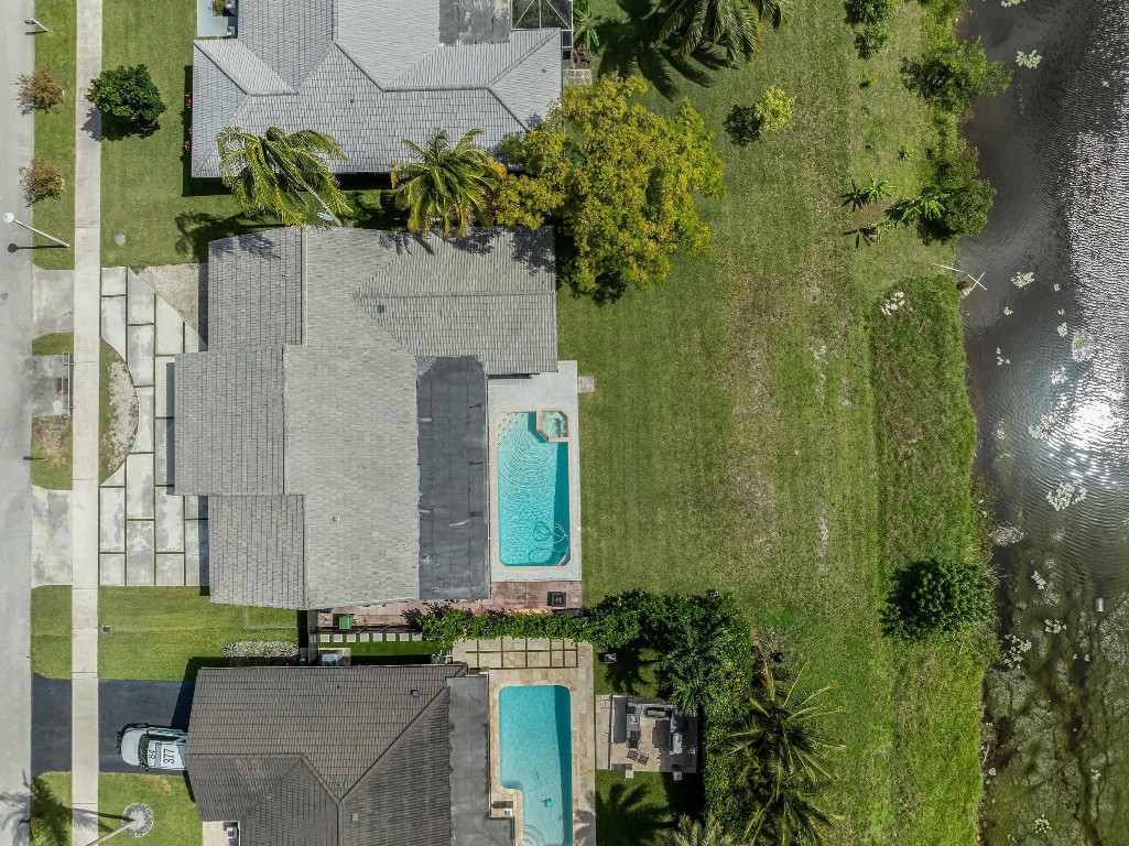 Sunflower Margate 82-38 B - Residential