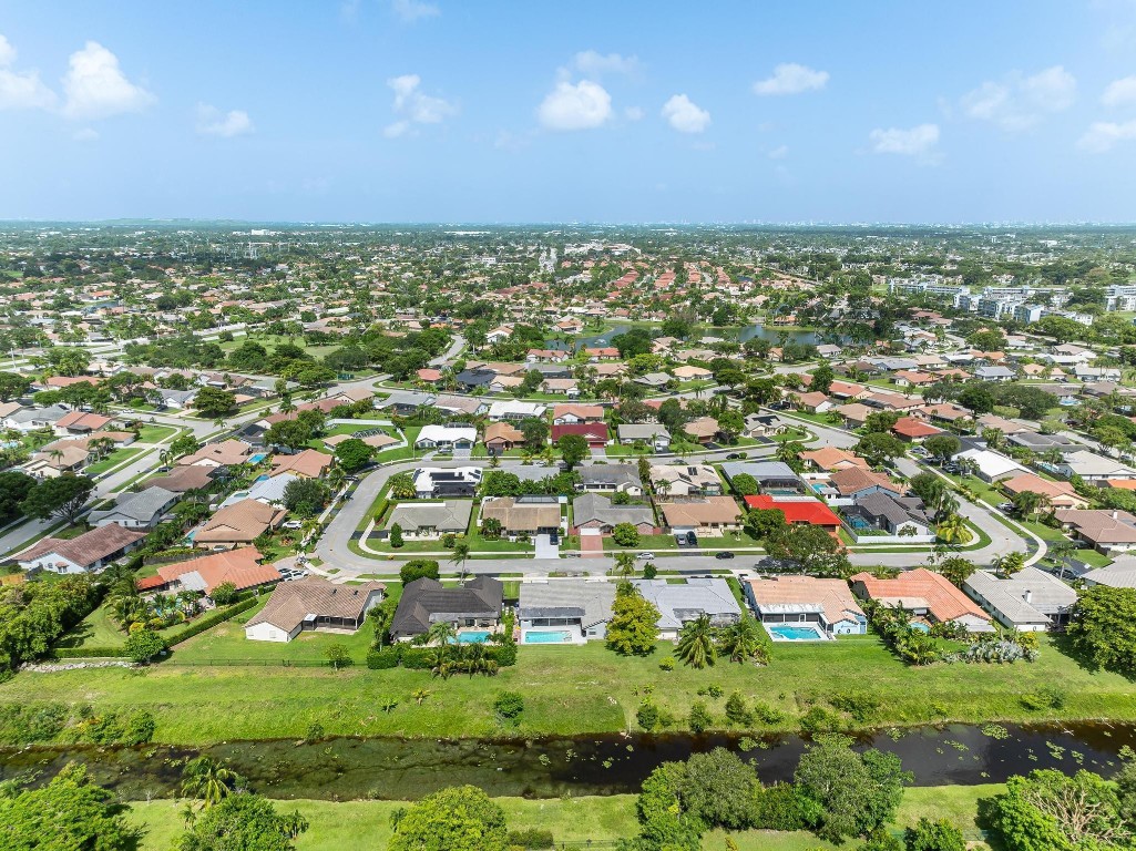 Sunflower Margate 82-38 B - Residential