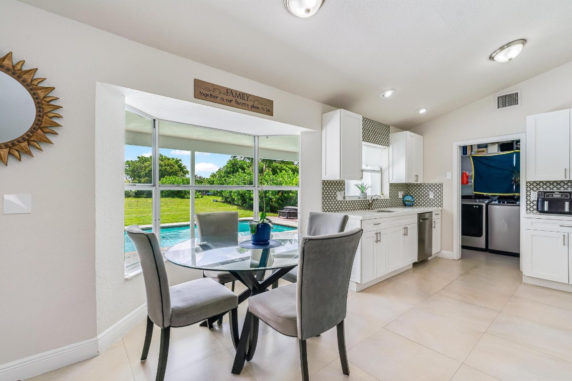 Sunflower Margate 82-38 B - Residential