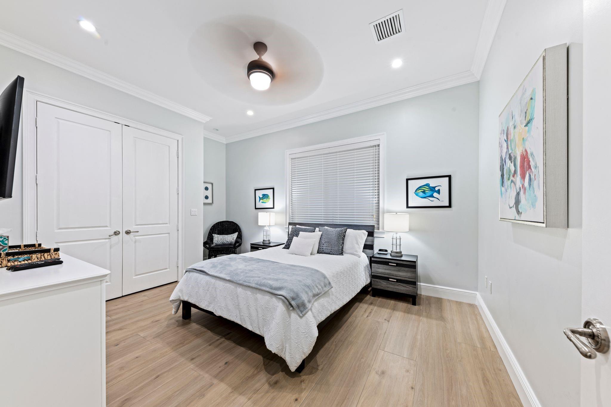 Lauderdale Beach 4-2 B - Residential Lease