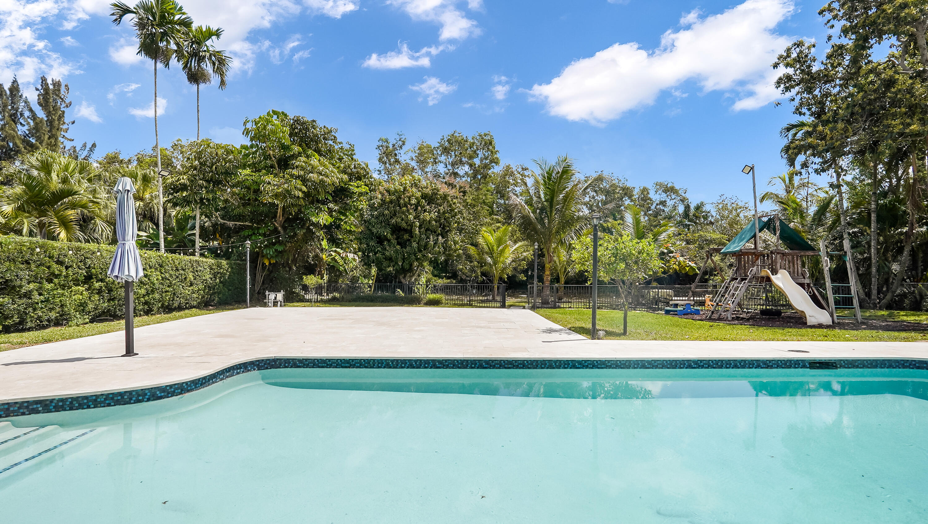 PLANTATION GOLF ESTATES - Residential