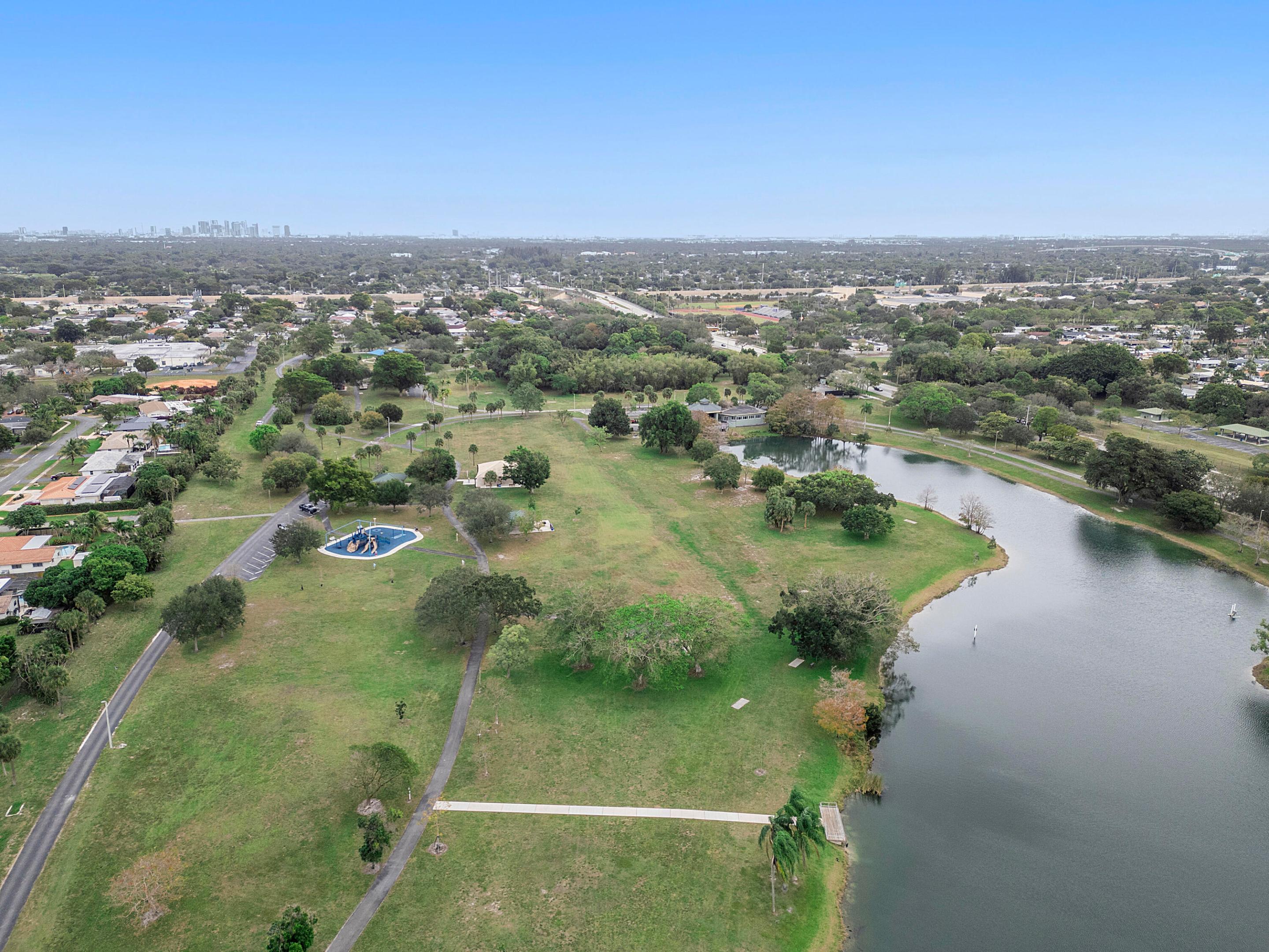 PLANTATION GOLF ESTATES - Residential