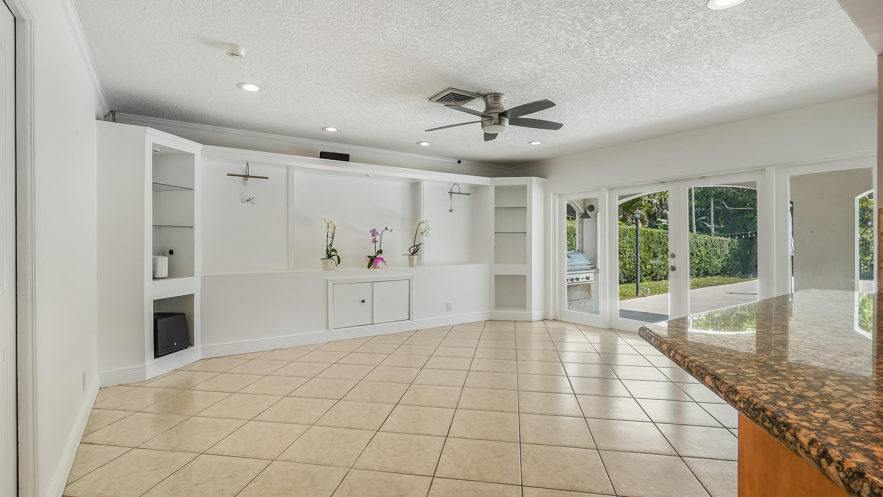 PLANTATION GOLF ESTATES - Residential