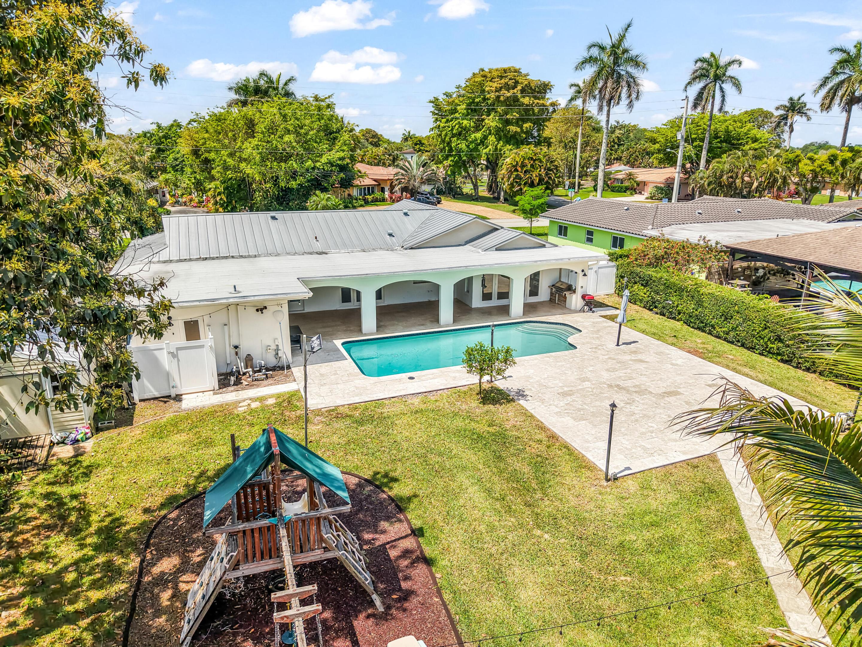 PLANTATION GOLF ESTATES - Residential