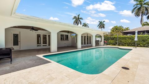 Tiny photo for 1120 E Tropical Way, Plantation, FL 33317 (MLS # B26009485)