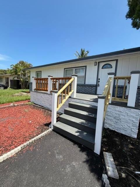 3040 TROPICAL Trail