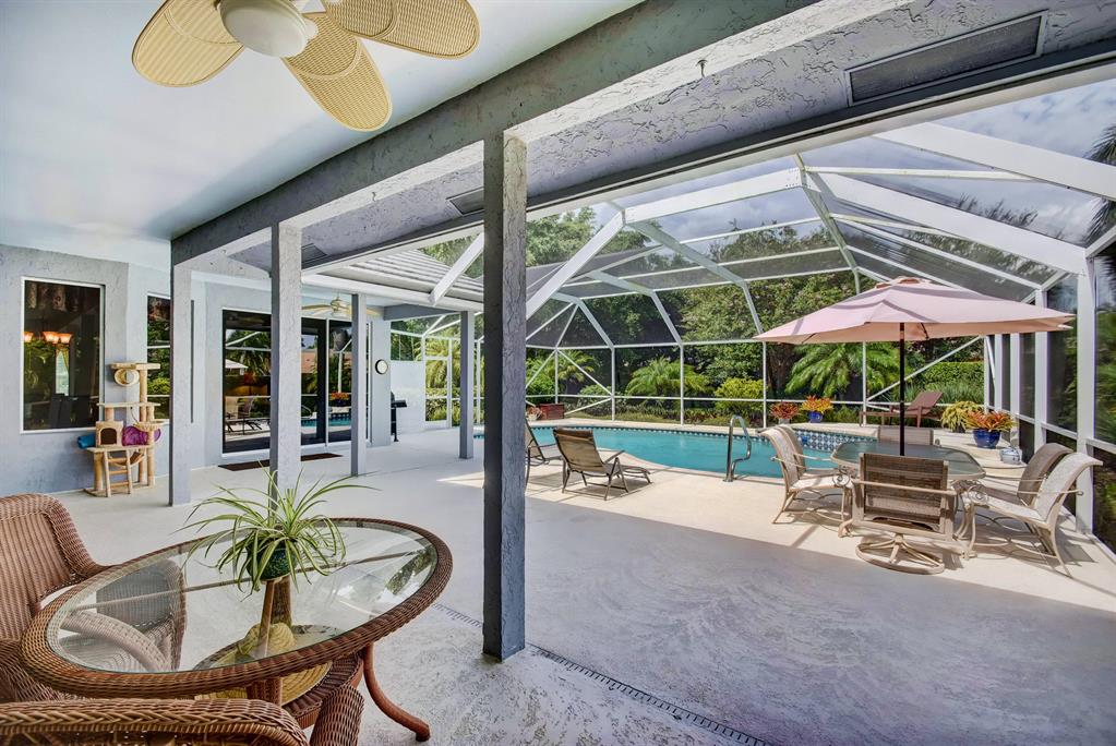 MEADOW WOOD OF THE LANDINGS AT WELLINGTO - Residential