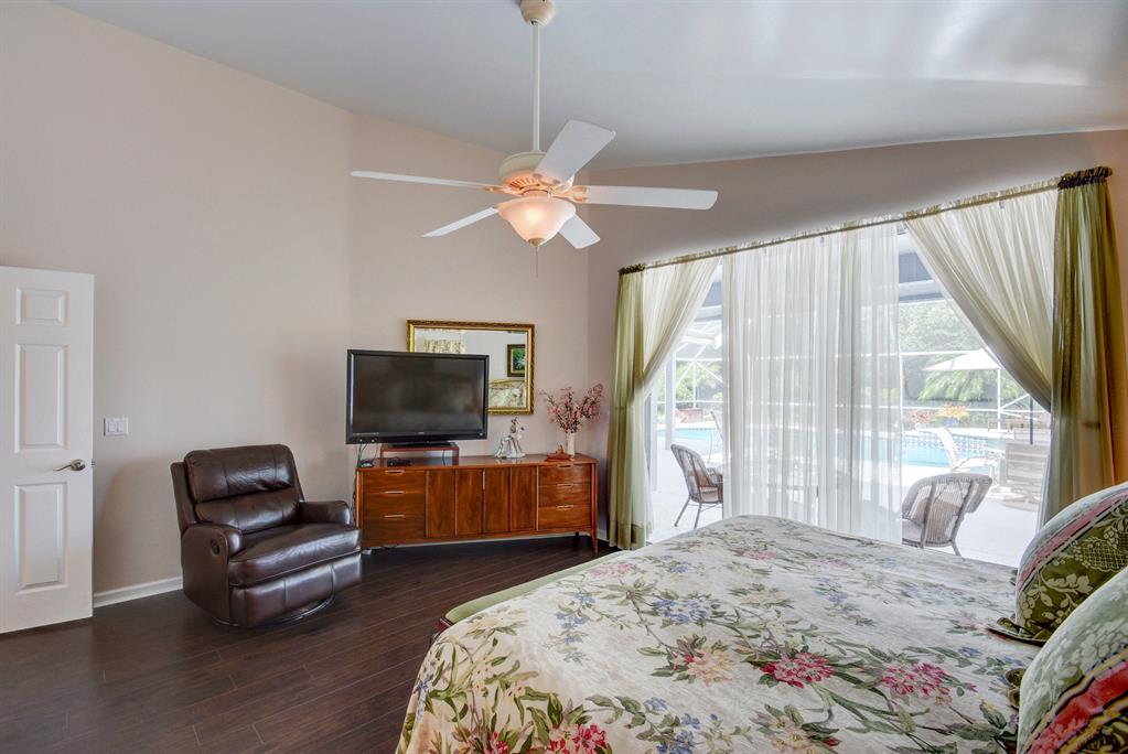 MEADOW WOOD OF THE LANDINGS AT WELLINGTO - Residential