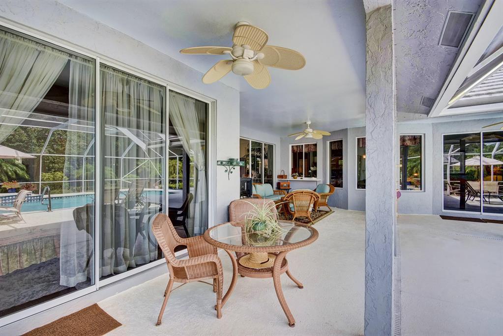 MEADOW WOOD OF THE LANDINGS AT WELLINGTO - Residential