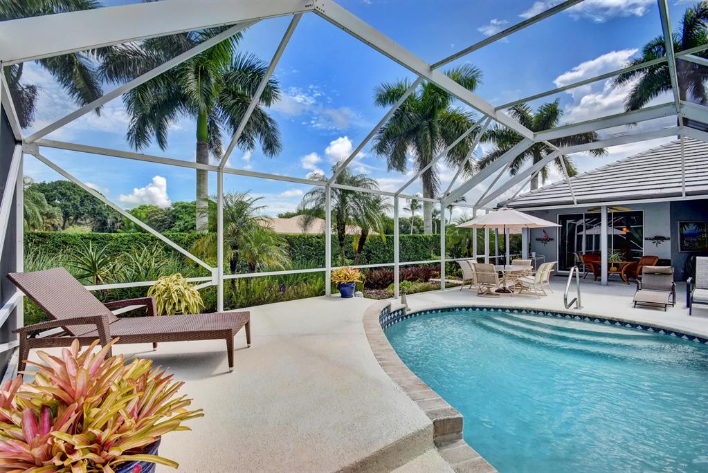 MEADOW WOOD OF THE LANDINGS AT WELLINGTO - Residential