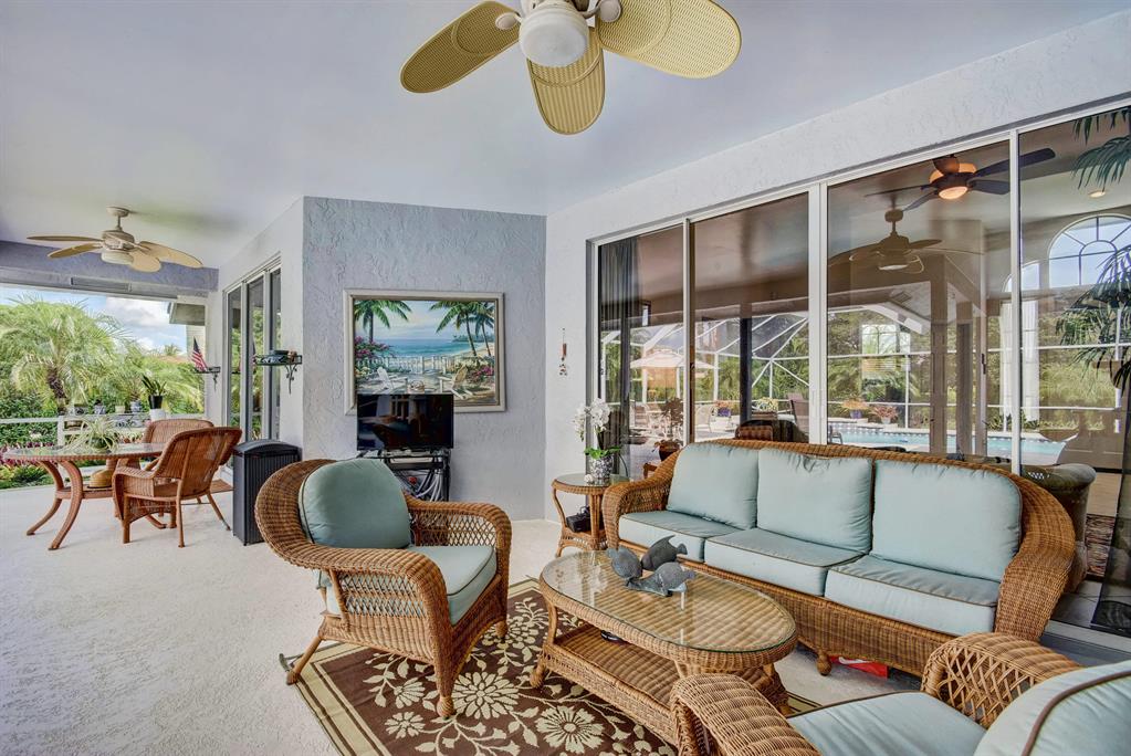 MEADOW WOOD OF THE LANDINGS AT WELLINGTO - Residential