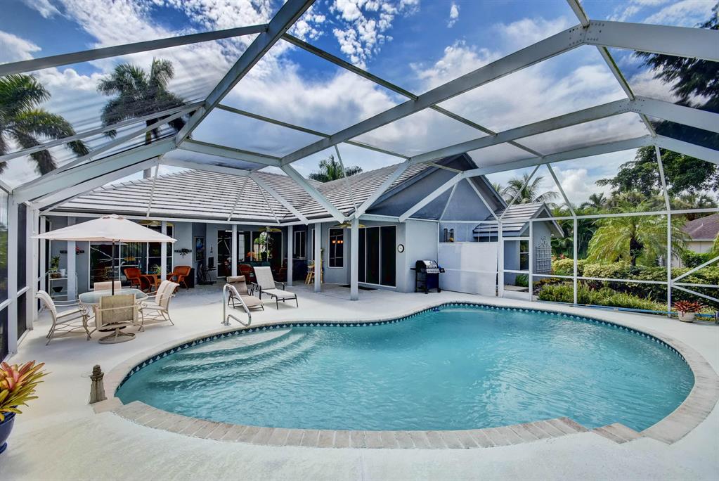 MEADOW WOOD OF THE LANDINGS AT WELLINGTO - Residential