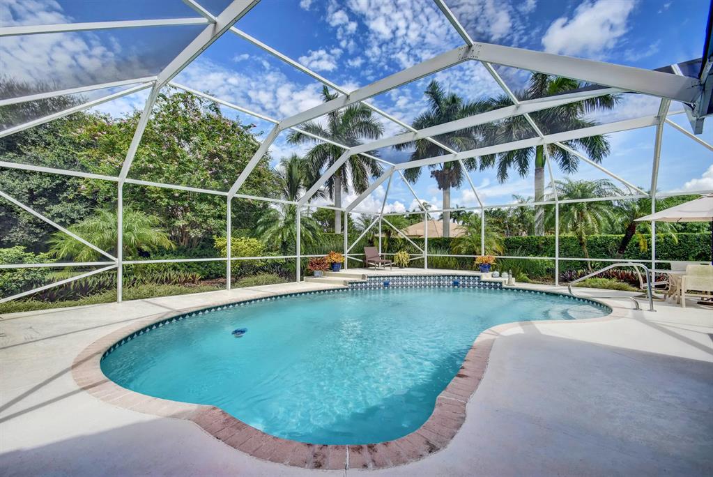 MEADOW WOOD OF THE LANDINGS AT WELLINGTO - Residential