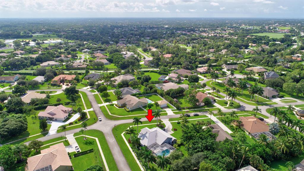 MEADOW WOOD OF THE LANDINGS AT WELLINGTO - Residential