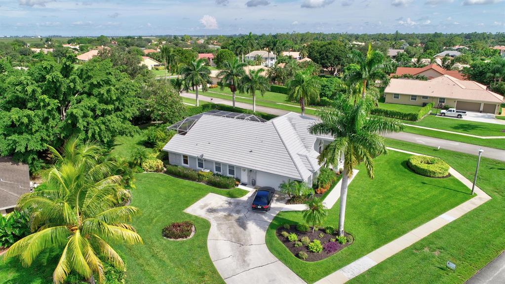 MEADOW WOOD OF THE LANDINGS AT WELLINGTO - Residential