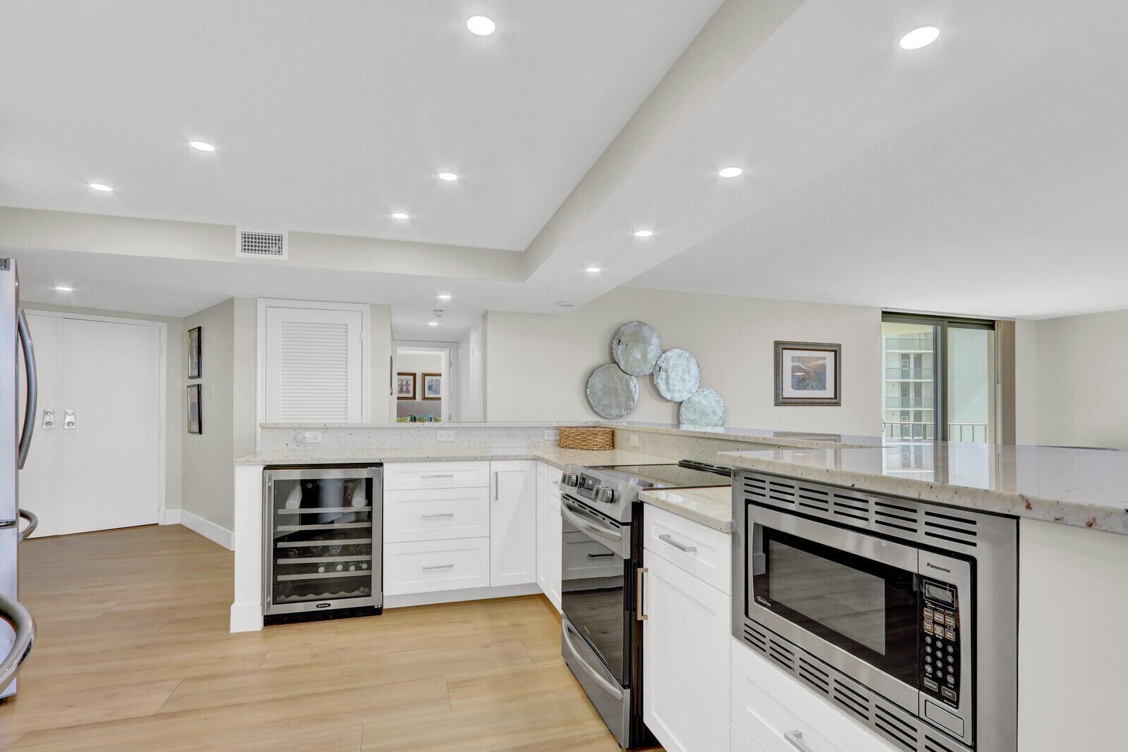 CONNEMARA CONDO - Residential Lease