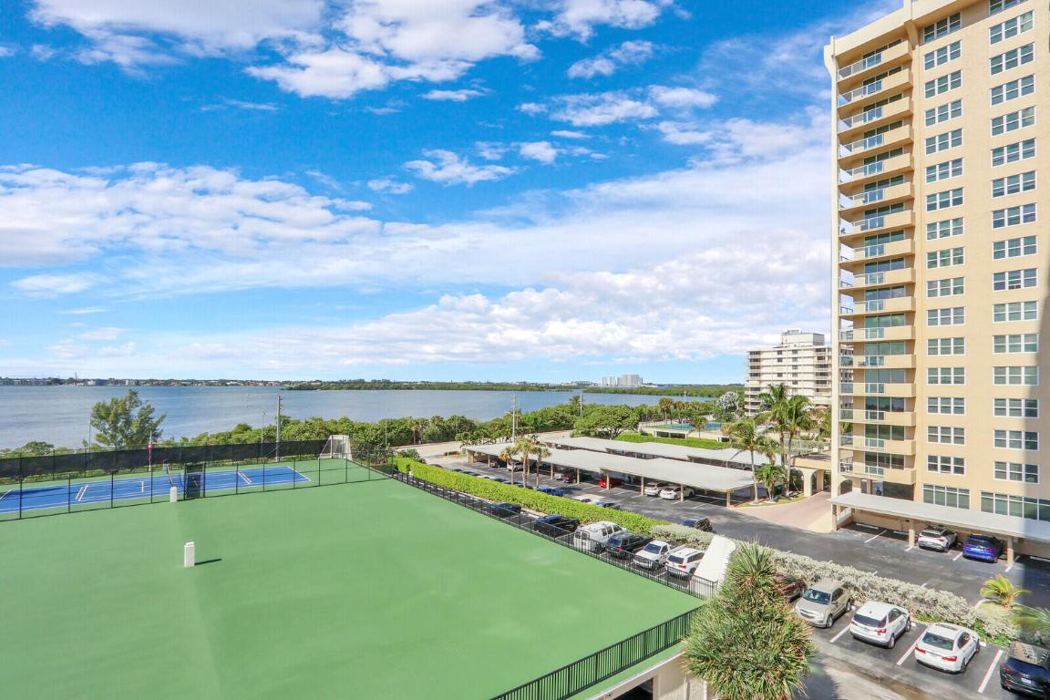 CONNEMARA CONDO - Residential Lease